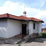 Вили Green