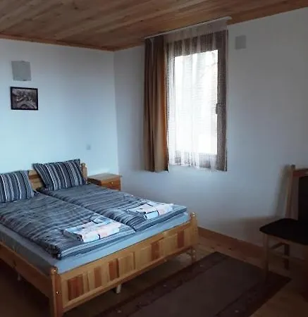Holiday home Вили Green