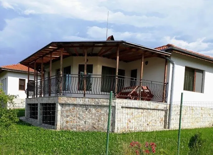 Вили Green Ваканционна къща Цигов чарк